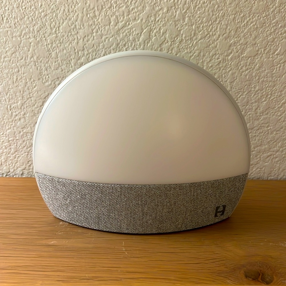 Hatch White and Gray Smart Light